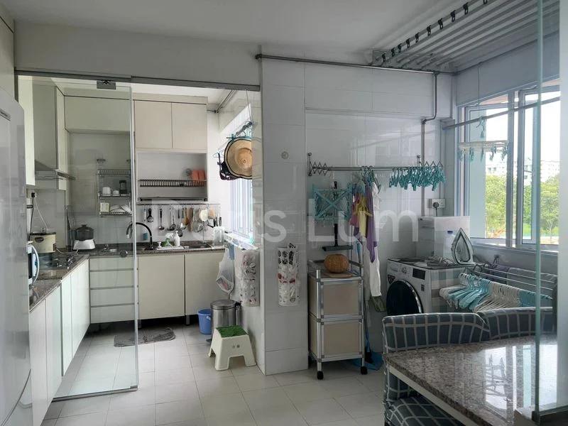 Common Room (HDB) for Rent in  543 Pasir Ris Street 51 - Image 2
